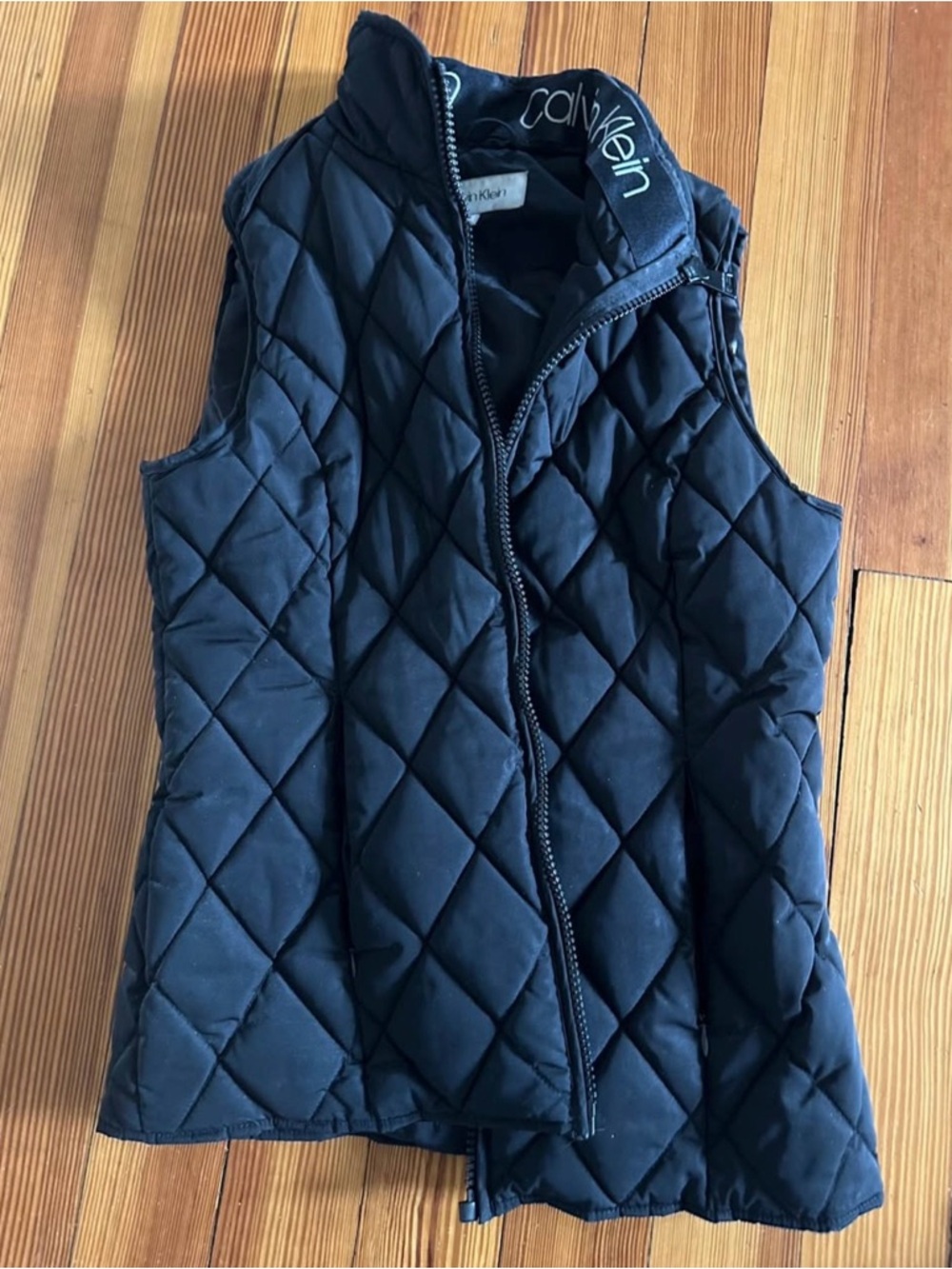 Calvin Klein Quilted Black Sleeveless Puffer Vest